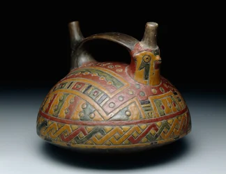 Naczynie z dwoma dziobkami i uchwytem z paskiem przedstawiające sokoła, Early Horizon, Epoka 8, ok. 500-400 p.n.e. (farba ceramiczna i na bazie żywicy)