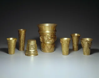 Zlewki, 900-1100 (złoto)