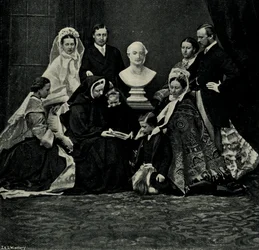 Grupa rodziny królewskiej, 10 marca 1863, c1897.