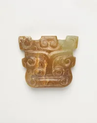 Wisiorek w kształcie zwierzęcej maski, 650-500 p.n.e.