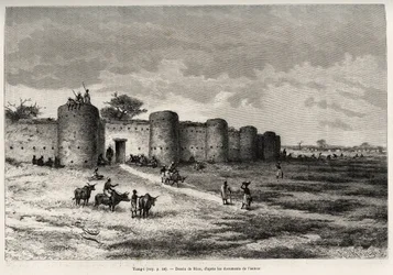 Miasto Tiong-Gi (Tiong Gi, Mali) z fortyfikacjami i glinianymi wieżami. Grawerowanie wykonane przez Riou, aby zilustrować historię „Od Nigru do Zatoki Gwinejskiej” autorstwa kapitana Louisa Gustave