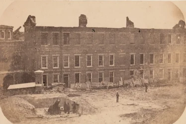 Ewakuacja Fortu Sumter, kwiecień 1861, kwiecień 1861.