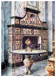 Kominek i stół w kolorowej mozaice florenckiej, 1910