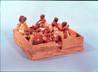 Scena kuchenna z ośmioma postaciami, Beni Hasan (drewno)