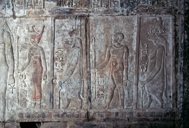 Świątynia grobowa Hatszepsut, Deir el-Bahari, Nekropolia Tebańska (Lista Światowego Dziedzictwa UNESCO).