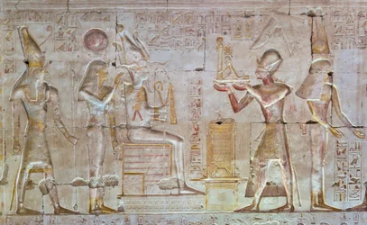 Kolorowy relief, świątynia Seti I, Abydos, Egipt