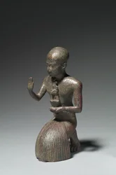 Statuetka klęczącego księdza, 1186-1069 pne
