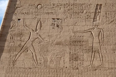 Scena masakry wrogów, Świątynia Horusa, Edfu