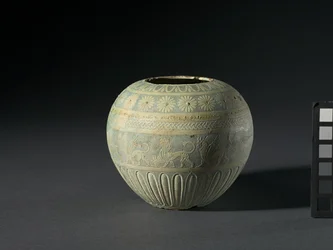 Z statkiem Rahina Ware, 200-100 pne