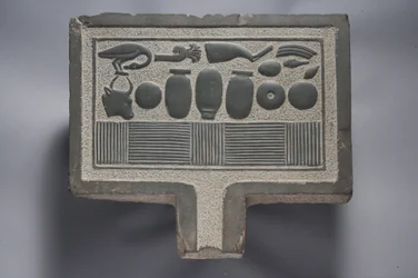 Tabela ofert (szarogłaz)