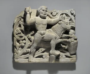 Herakles kowalstwo Acheloos w formie byka, z Oxyrhynchus, ok.300-500 (wapień)