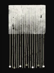 Minimalistyczne, monochromatyczne linie