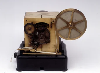 Drukarka telegraficzna Baudot, opatentowana 1874 (media mieszane)