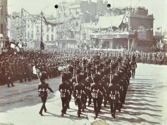Tunel Blackwall: widowisko jako książę Walii, późniejszy król Edward VII i księżniczka Aleksandria uczestniczą w uroczystym otwarciu tunelu, 1897