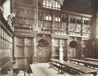 Sala Średniej Świątyni, 1885