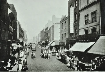 Pitfield Street: patrząc na północ, 1895