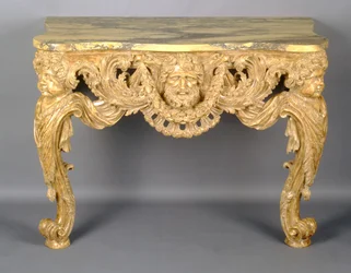 Stół konsolowy George II, ok. 1740 (rzeźbione drewno złocone)