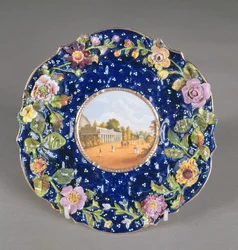 Płyta Chamberlains Worcester z inkrustowanym kwiatem i widokiem Pompowni Montpellier, Cheltenham, 1820 (ceramika)