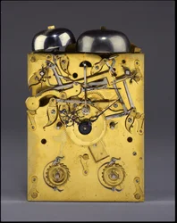 Fragment obrazu The Barnard Tompion, Tompion and Banger, Londyn, nr 460, uderzający zegar na wsporniku, ok. 1708
