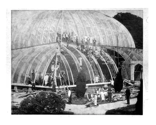 Naprawa Wielkiego Konserwatorium w Chatsworth, Derbyshire pod koniec XIX wieku