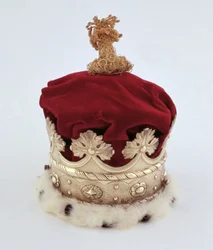 Księżna Norfolks Coronet (srebro pozłacane, aksamitne i gronostajowe)
