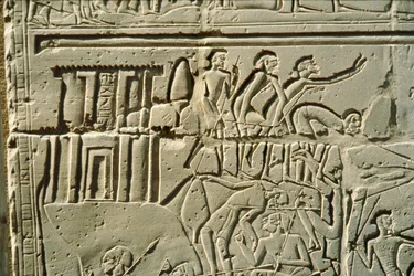 Relief z bitwy pod Kadesz przedstawiający żołnierzy faraona Ramzesa II walczących z hetyckimi żołnierzami króla Muwatalli (relief)