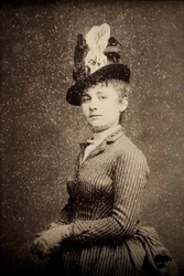 Camille Claudel (1864-1943). Portret fotograficzny około 1886 roku autorstwa Etienne