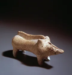 Unguentarium w kształcie świni, 580-560 pne