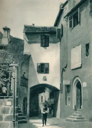 Cicha ulica, Merano, Południowy Tyrol, Włochy, 1927