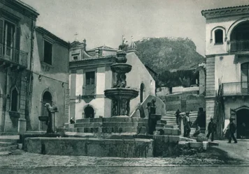 Fontanna publiczna, Taormina, Sycylia, Włochy, 1927