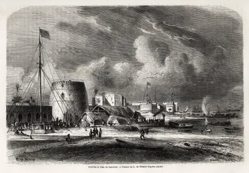 Port miasta Zanzibar (dzisiejsza Tanzania), rysunek Evremonda de Berard (1824-1881), ilustrujący podróż kapitana Burtona do Wielkich Jezior Afryki Wschodniej w latach 1857-1859. Grawerowanie w „”Le tour du monde, nouveau journal des voyages””Paryż