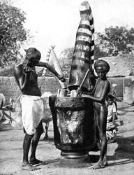 Młyn sezamowy namalowany na cześć hinduskiej bogini, Indie, 1936