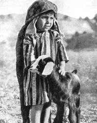 Tunezyjski chłopiec na Saharze, 1936.