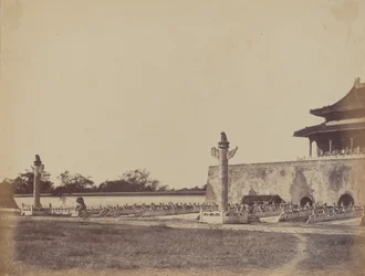 Wejście do Pałacu Zimowego, Pekin, 29 października 1860, 1860.