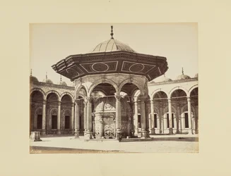 Kair. Meczet Mahometa Alego, fontanna do ablucji [sic], Egipt
