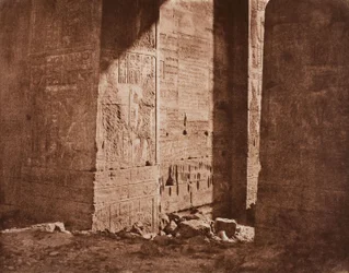 Pierwszy pylon - francuski napis wyryty na wschodnim strzelnicy w punkcie H, wyspa Fila (Philae)