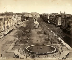 Aleksandria, Egipt: Plac Konsulów z dużą okrągłą fontanną