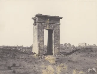 Teby Karnak, Wielka Północna Brama widziana z punktu X, 1851-52, druk 1853-54.