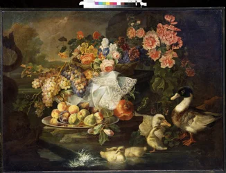 Martwa natura z kwiatami i kaczką. Martwa natura z owocami i kaczkami. Obraz Francesco Morosiniego (połowa XVIII wieku). Olej na płótnie. Sztuka włoska, styl barokowy. Muzeum Sztuki Michaiła Kroszyckiego, Sewastopol (Sewastopol) Ukraina