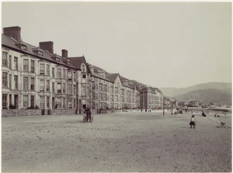 Barmouth. Marine Terrace i esplanada
