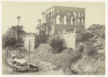 Kiosk Trajana na wyspie Philae na Nilu Łóżko faraona, wyspa Philae (tytuł na obiekcie)