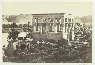 Łóżko faraona, Philæ, z Wielkiej Świątyni, 1857.