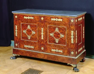 Kredens, ok.1810 (drewno i marmur)
