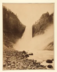 Wielkie wodospady Yellowstone, 360 stóp