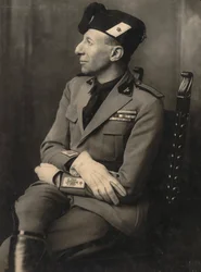 Album MVSN - Czarne Koszule: Augusto Turati w mundurze milicji