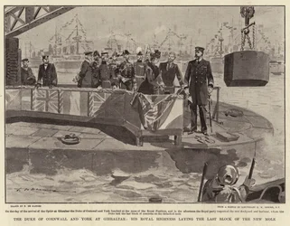 Książę Kornwalii i Yorku na Gibraltarze, Jego Królewska Wysokość kładzie ostatni blok nowego molocha