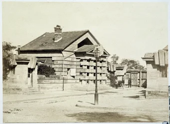 Barrière des fourneaux Vaugirard na zdjęciach „”les barriers de Paris”” autorstwa Gouviot