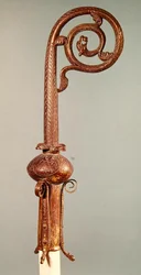 Pastorał kanclerza Guerina, biskupa Senlis z lat 1213-27 (metal złocony)