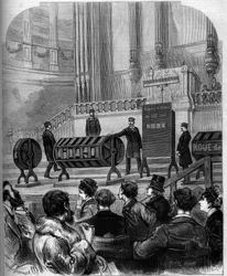 Gra hazardowa: losowanie Loterii Narodowej w sali uroczystości Trocadéro 6 stycznia 1879 roku w Paryżu. Rycina w „Le Monde Illustré”, nr 1140 z 1 lutego 1879 roku.