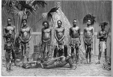 Grupa mężczyzn z trupy angolskiej wystawiana w Paryżu podczas Wystawy Światowej w 1889 r. (Ludzkie Zoo).